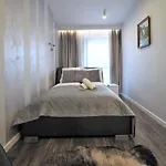 Vip Modrzejewska Apartment *