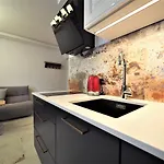 Vip Modrzejewska Apartment *