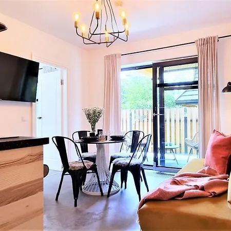 Apartment Vip Modrzejewska *
