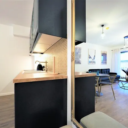 Vip Modrzejewska Apartment